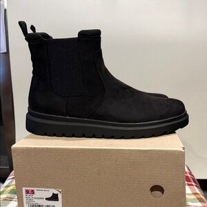 BACIA WOMENS ANKLE BOOTS SIZE 9.5 BRAND NEW